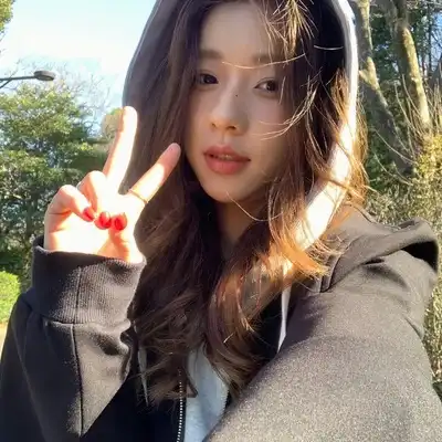 卢瑞